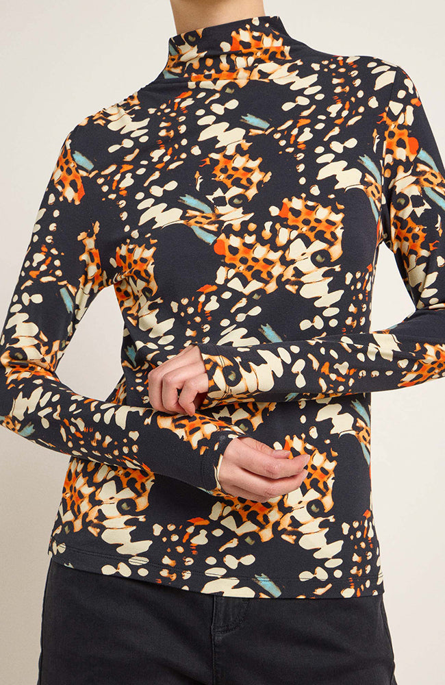 Lanius Rollkragenpullover print orange aus nachhaltiger Bio-Baumwolle und Lyocell TENCEL | Sophie Stone