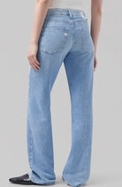 MUD Jeans Lockere Jamie Flow Jeans Stone Vintage von Baumwolle | Sophie Stone