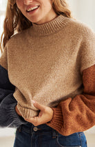 TWOTHIRDS Olib-Pullover camel | Sophie Stone