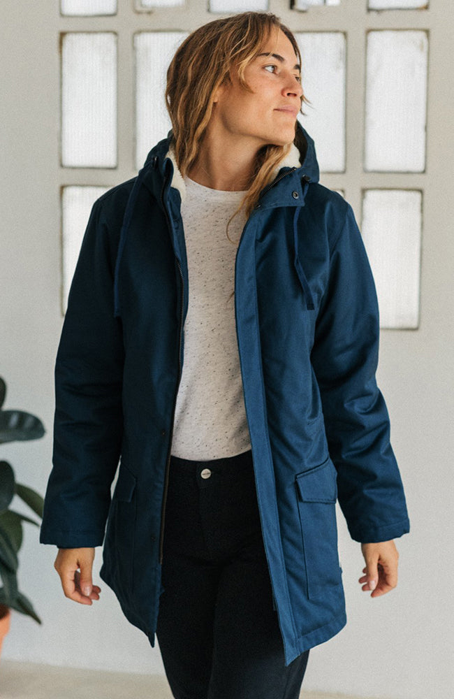 TWOTHIRDS Pinta Winterjacke blau aus recyceltem Stoff für Frauen | Sophie Stone