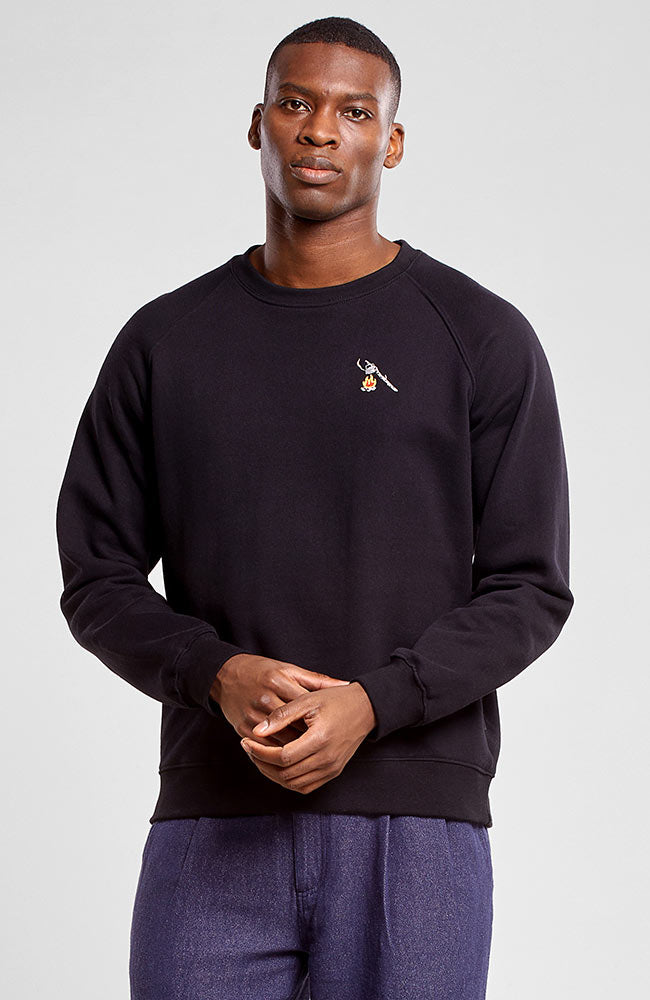 Dedicated Malmoe sweater Hot Coffee black van biologisch katoen | Sophie Stone