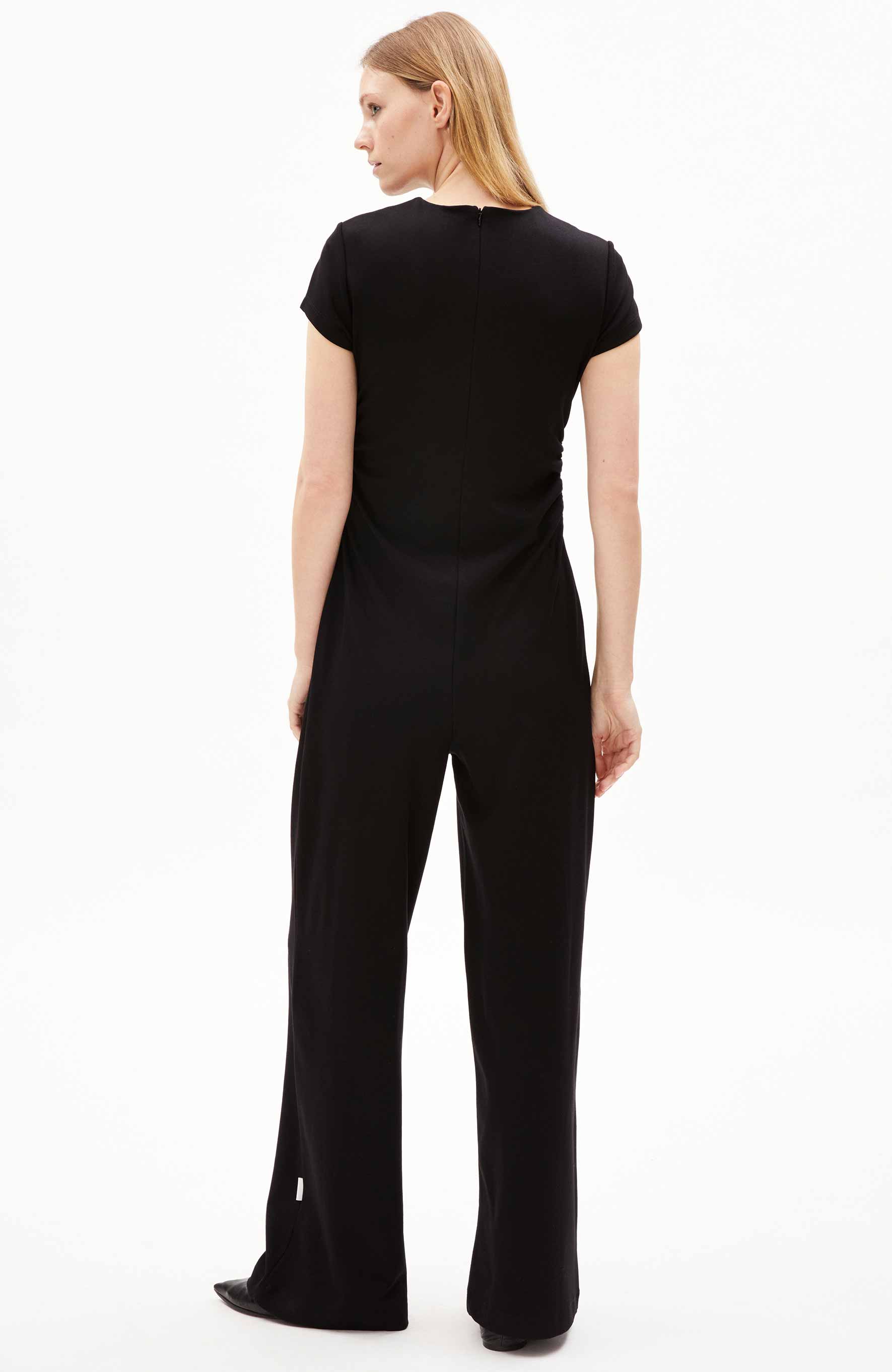 ARMEDANGELS Dulciaa Jumpsuit schwarz von Ecovero für Frauen | Sophie Stone