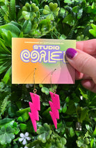 Studio Earlobe Tina Thunder rosa handgemachte Ohrringe | Sophie Stone