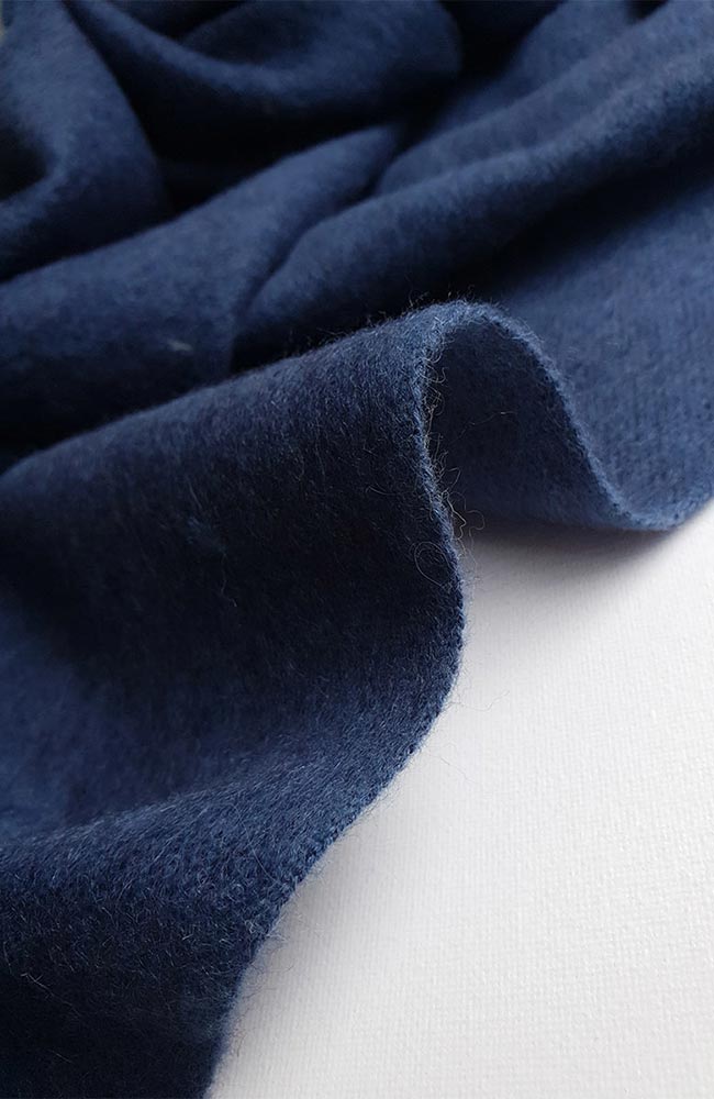 Bufandy Indigo Stone Gebürstete blaue Wolle | Sophie Stone