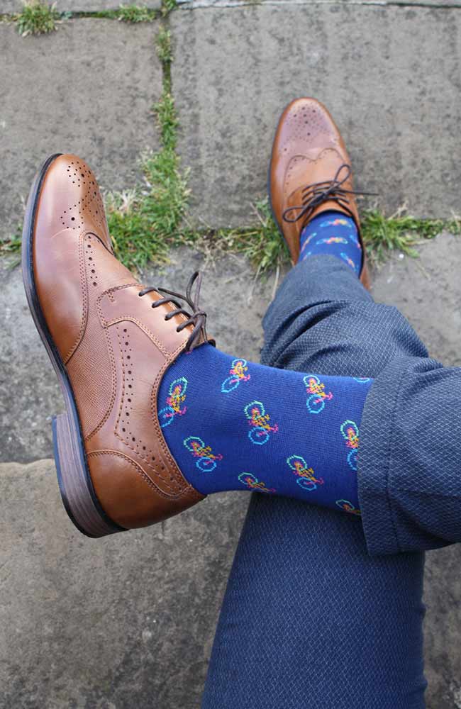 Swole Panda Socken von Moso bamboo blau mit Fahrrädern | Sophie Stone