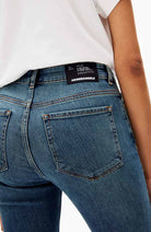 ARMEDANGELS Tillaa-Jeans aus getöntem blauem Denim | Sophie Stone