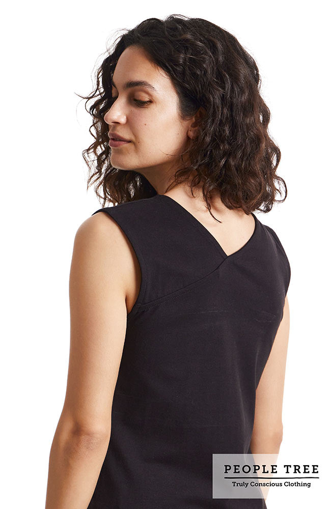 People Tree Yoga V-Rücken Strickjacke schwarz aus Bio-Baumwolle | Sophie Stone