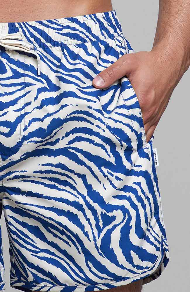 Dedicated Swim Shorts Sandhamn Zebra blau aus recyceltem PET | Sophie Stone 