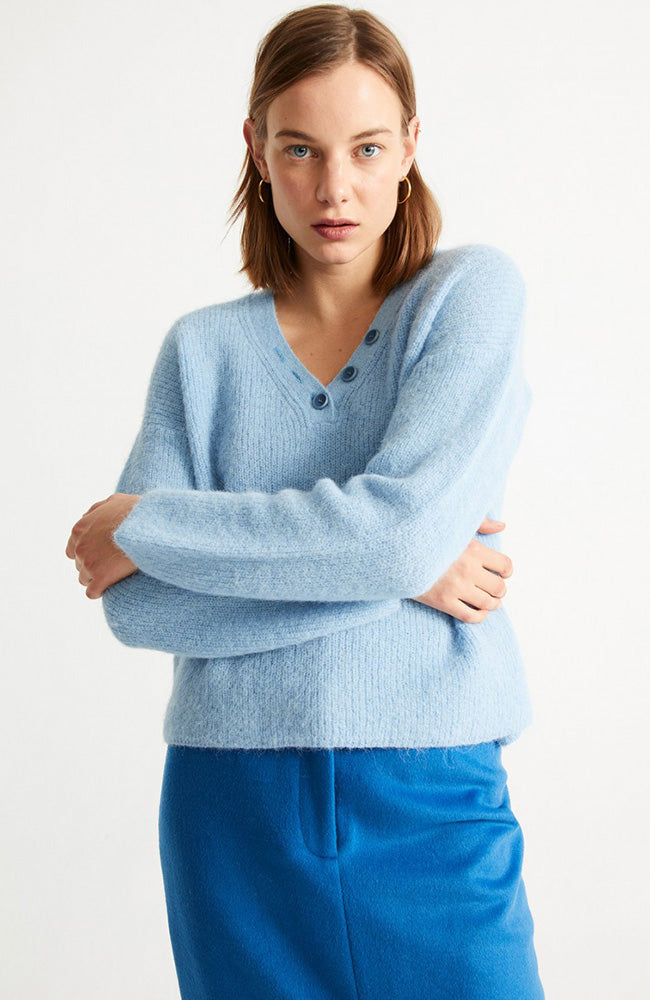 Thinking Mu Blue Holly Strickpullover mit V-Ausschnitt | Sophie Stone